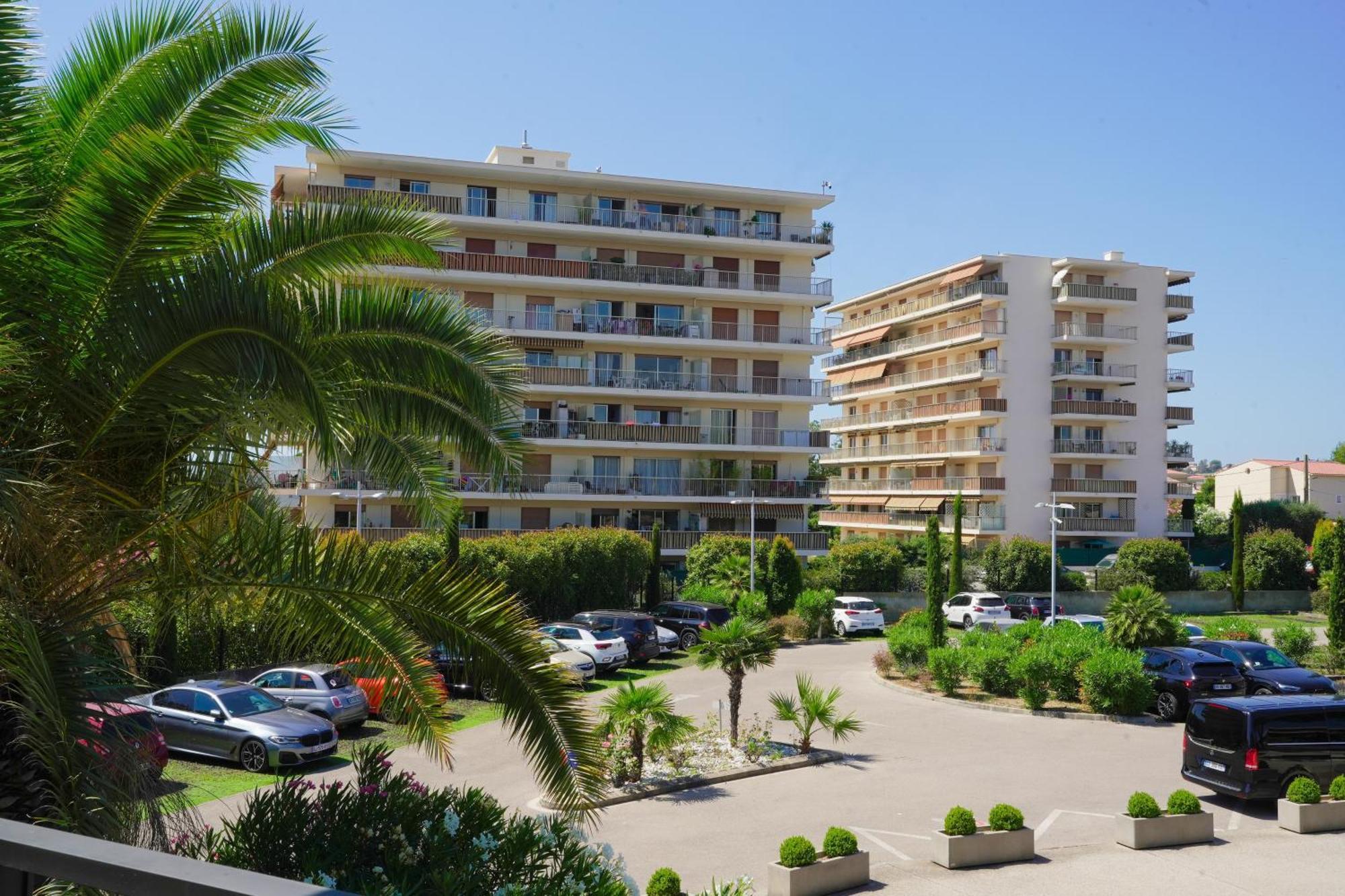 Thalazur Antibes - Hotel & Spa ภายนอก รูปภาพ