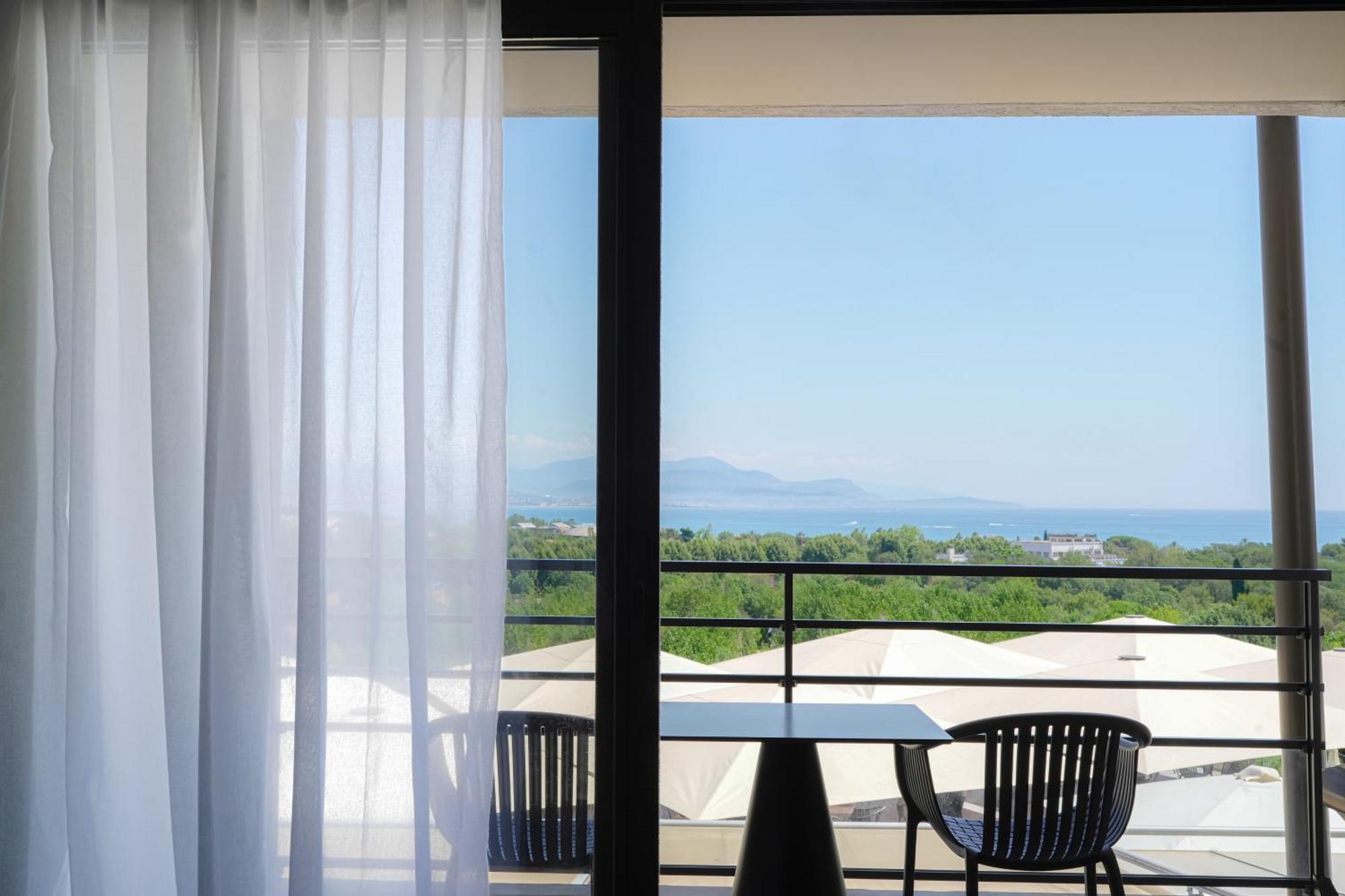 Thalazur Antibes - Hotel & Spa ภายนอก รูปภาพ